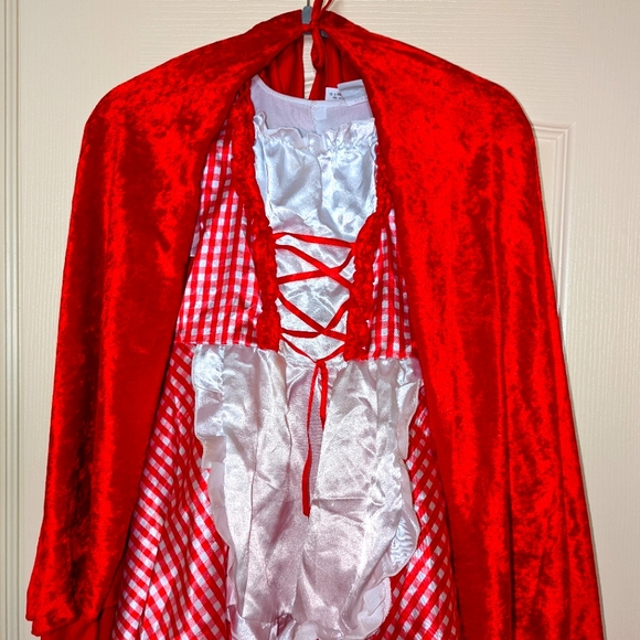 Little Red Riding Hood Costume - Picture 2 of 5